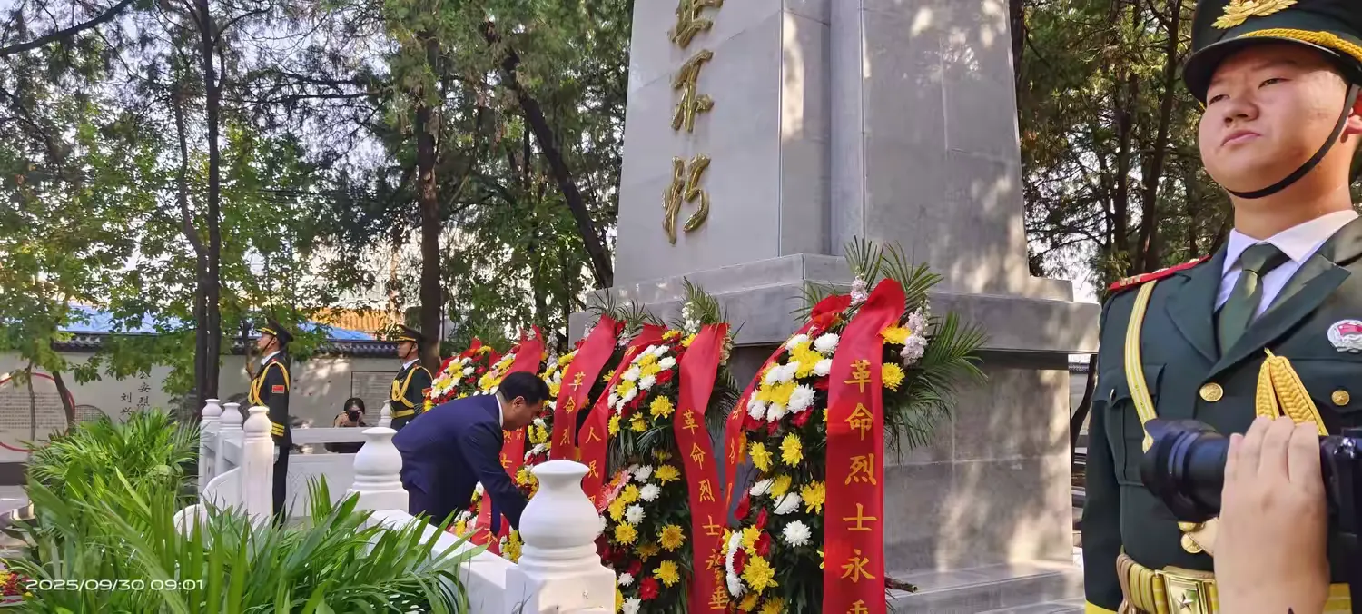 1760346177804060108.jpg 1760346177804060108.jpg