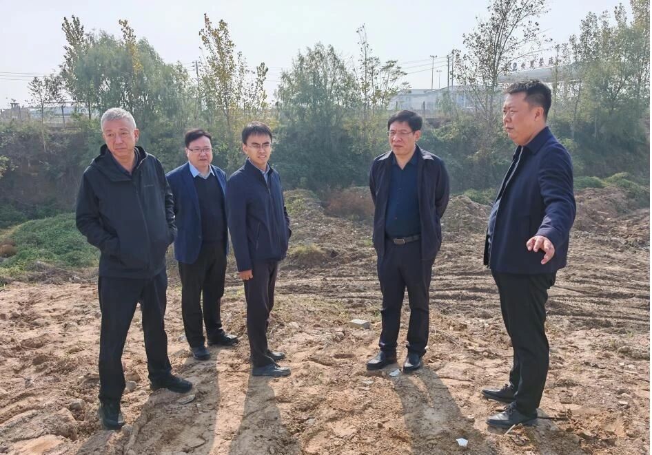 1762999708513074994.png 1762999708513074994.png